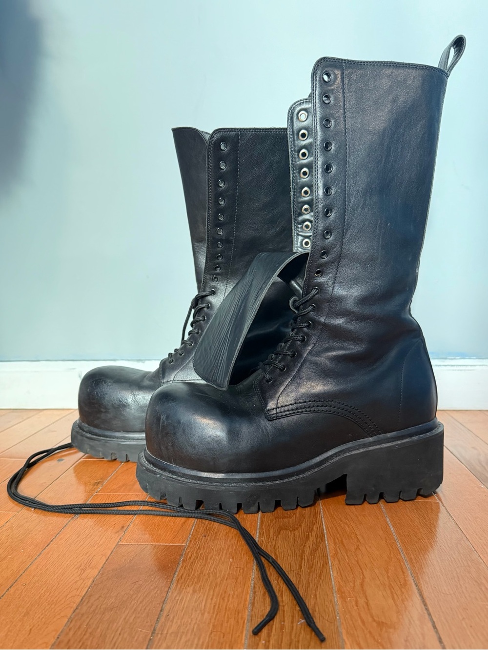 Balenciaga Runway Stomper Boots Rare - Picture 2 of 8